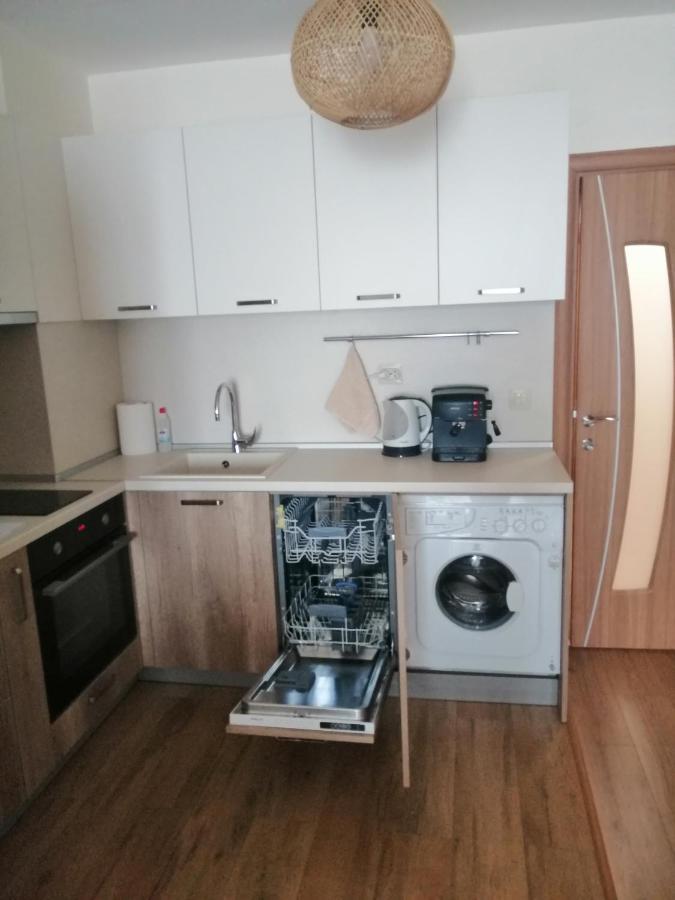 Ferienwohnung Sunny Burgas City Exterior foto