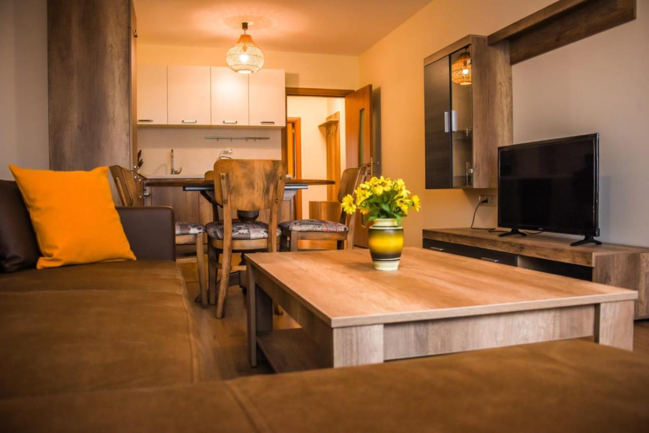 Ferienwohnung Sunny Burgas City Exterior foto