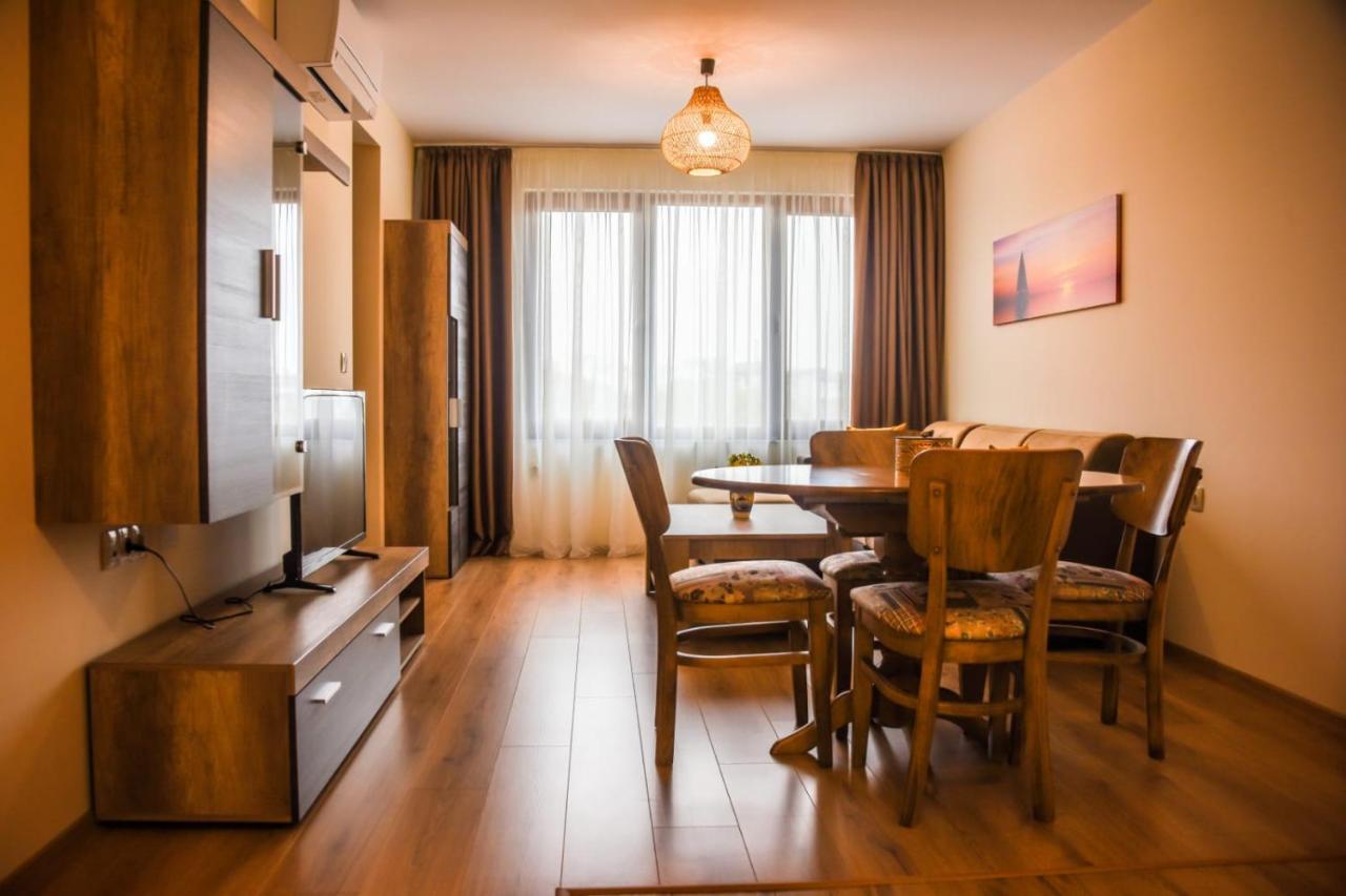 Ferienwohnung Sunny Burgas City Exterior foto